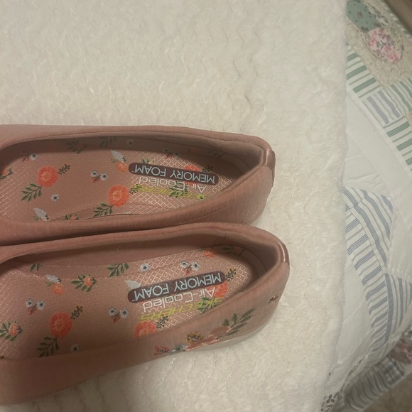 Skechers Women's Coral Embroidered Flats - Picture 2 of 2